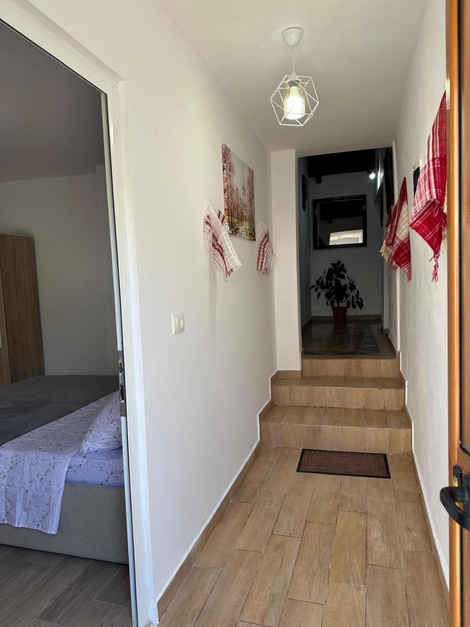 Villa Zefi Rrenc Papaj Eksteriør bilde